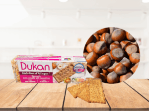 Biscotti con granella di nocciole 225g<BR>Prezzo in ribasso -1%